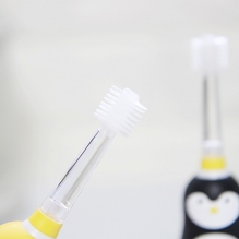 Megaten360度儿童牙刷宝宝婴儿牙刷安全声波电动牙刷柔顺软毛刷